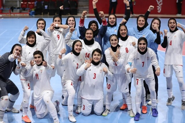 تیم فوتسال دختران ایران فینالیست شد