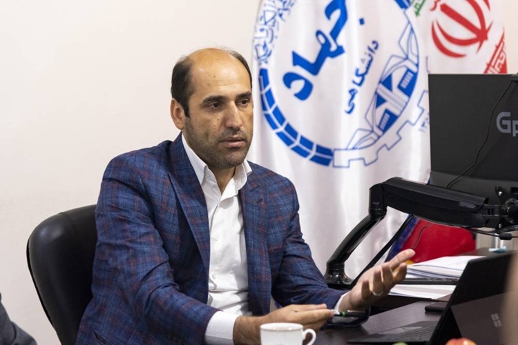 ۹۸ درصد پایان نامه‌های دانشجویی تقاضا محور نیست