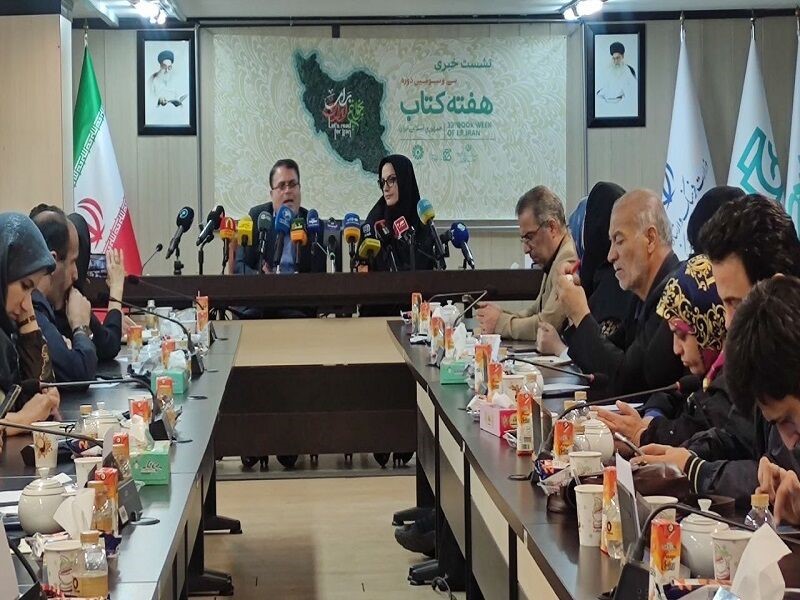 هفته کتاب در راستای گسترش عدالت فرهنگی برگزار می‌شود