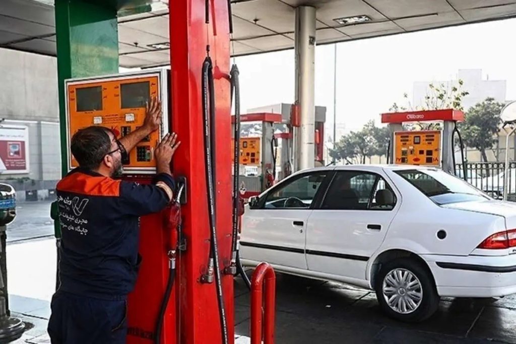 اجرای مصوبه بنزینی؛ گام نخست مهار مصرف بنزین