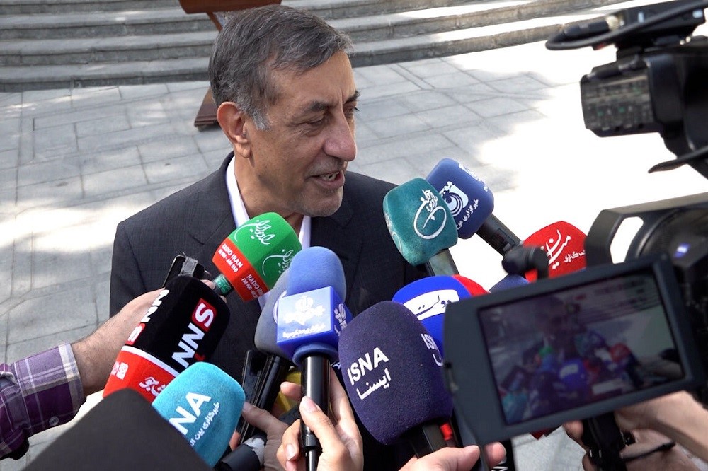 قائم‌پناه: تا شعاع ۲۵۰ کیلومتری‌ تهران صنعت جدید تأسیس نمی‌شود