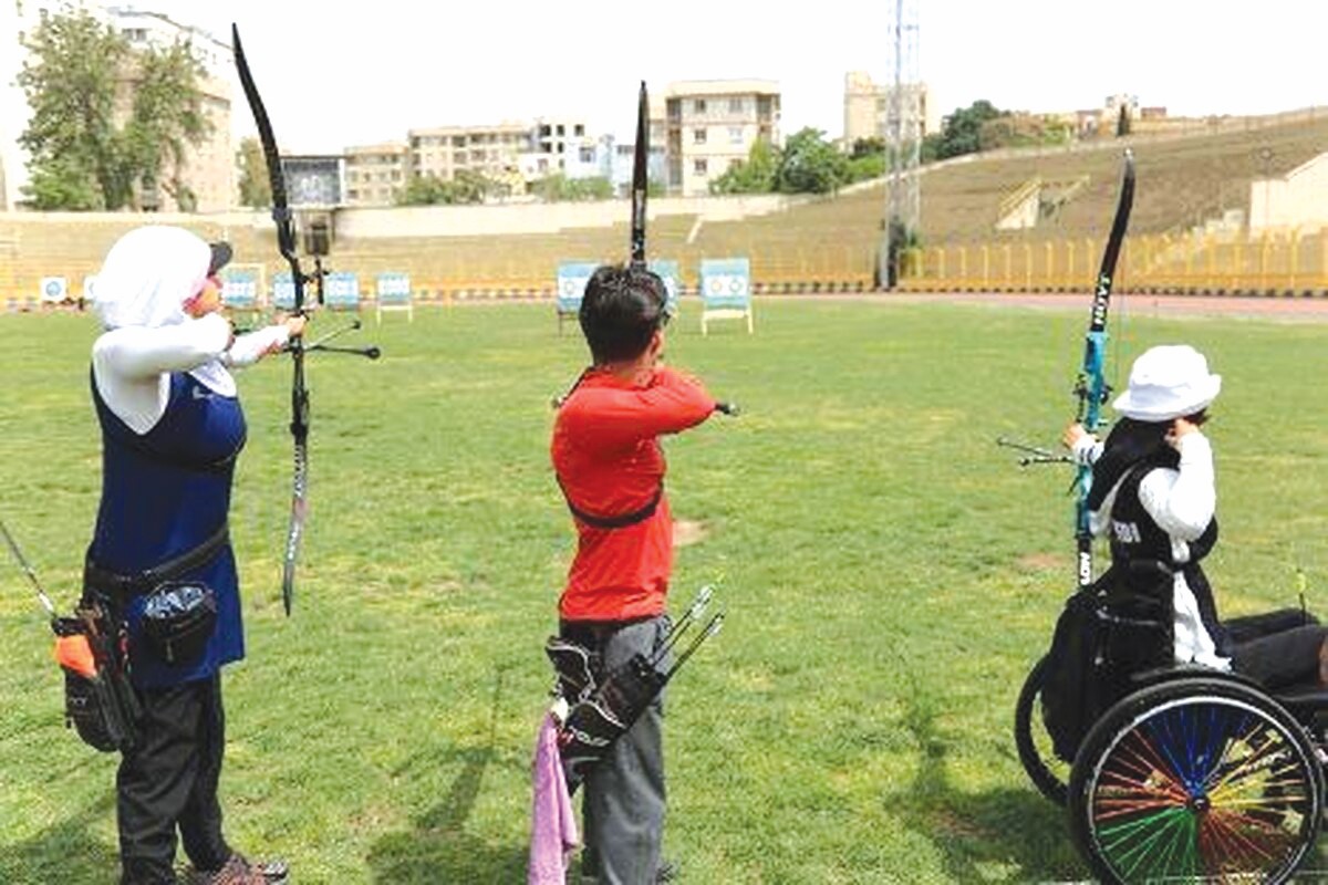 ملی‌پوشان پاراتیروکمان در کیش اردو زدند