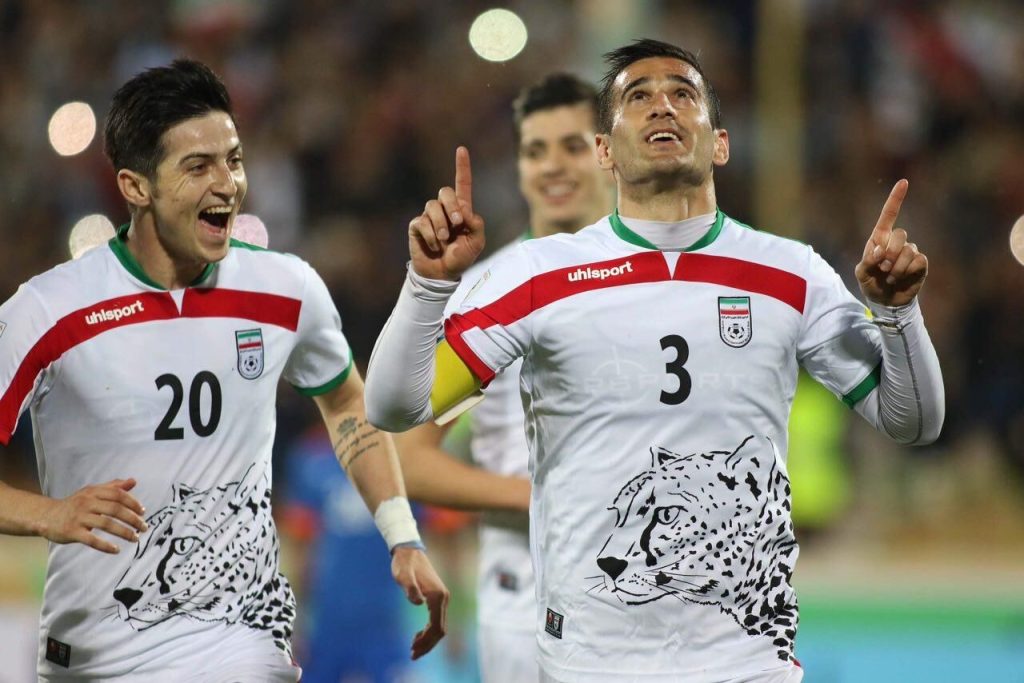 طراحی نماد یوزپلنگ بر روی لباس تیم ملی فوتبال