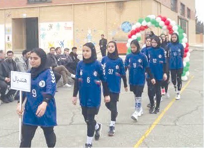 افتتاحیه مسابقات جام بهار همدلی در نظرآباد برگزار شد
