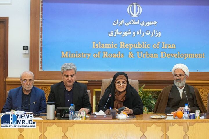 بازسازی ۳۹۰ شهر و روستا آسیب دیده در جنگ تحمیلی سوم