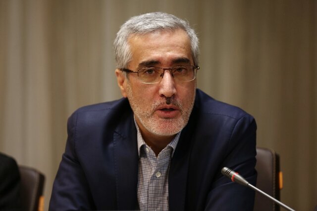 از اصلاح قیمت ۱۰۹۶ قلم دارو تا ۳ علت کمبودهای دارویی
