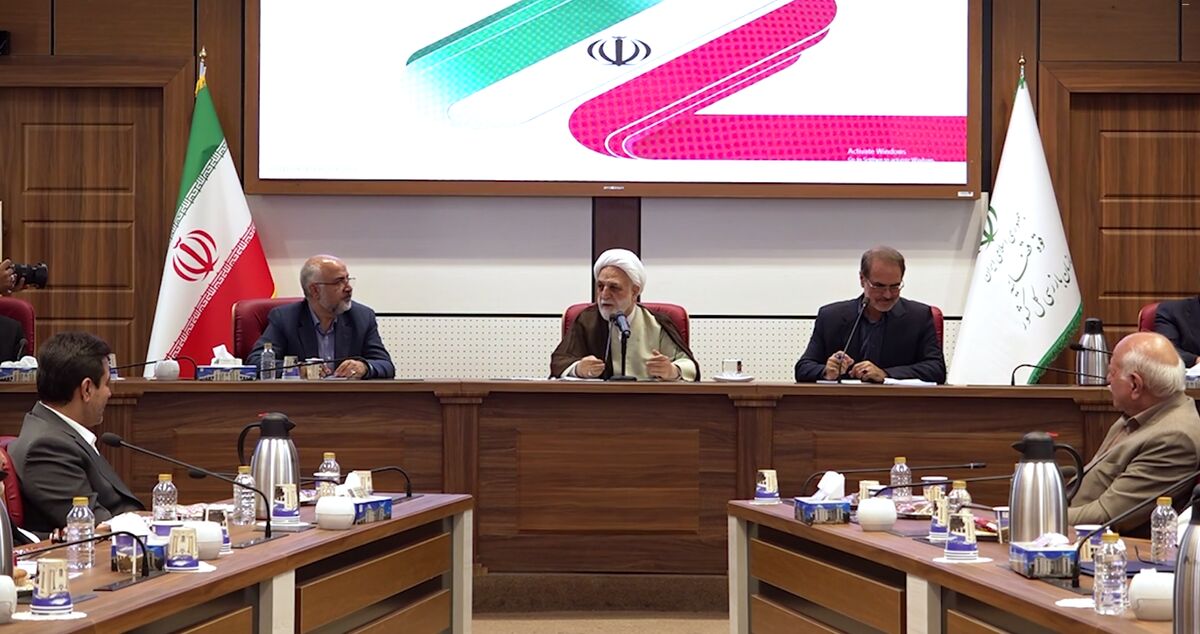 بخش خصوصی خود را بازوی مشورتی حاکمیت بداند