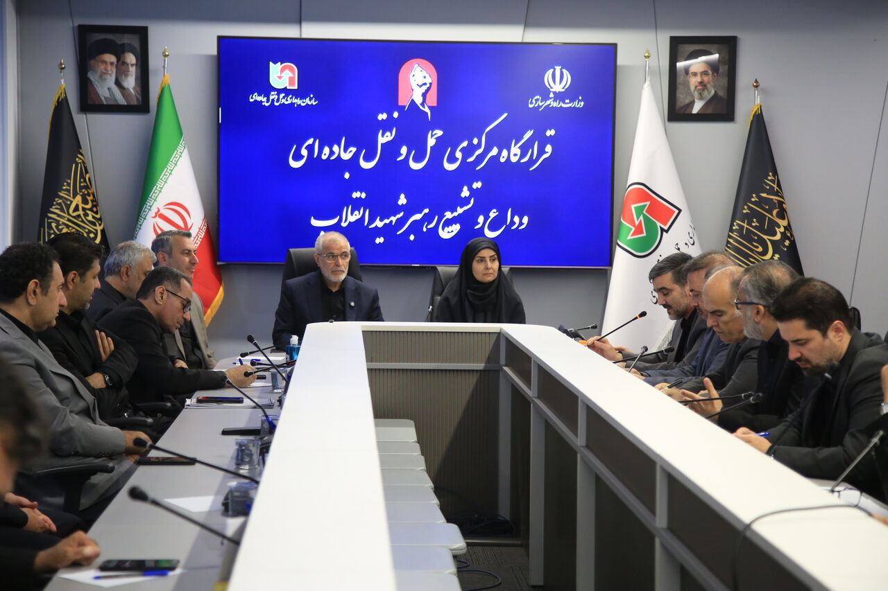 بسیج امکانات ناوگان حمل‌ونقل برای تسهیل تردد شرکت‌کنندگان در آیین تشییع رهبر شهید