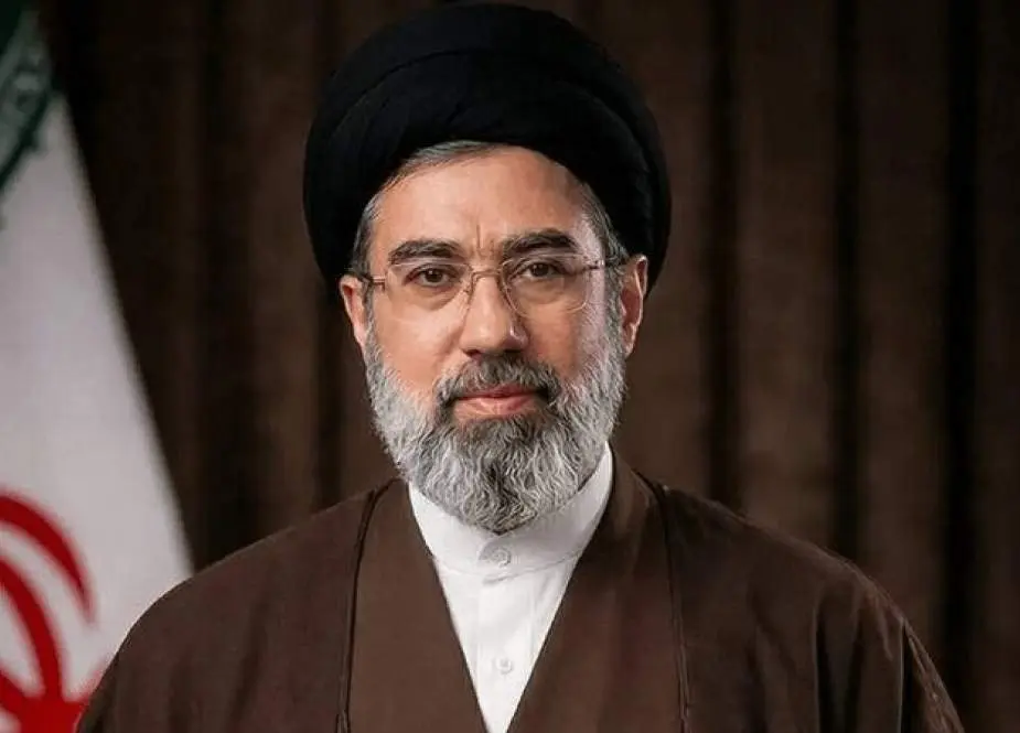 هر کار تفرقه انگیزی از هر فردی با هر جایگاهی در جهت مقصود دشمن است