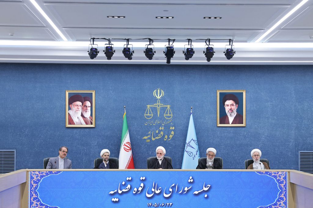 مـبارزه با فساد قــطعی است