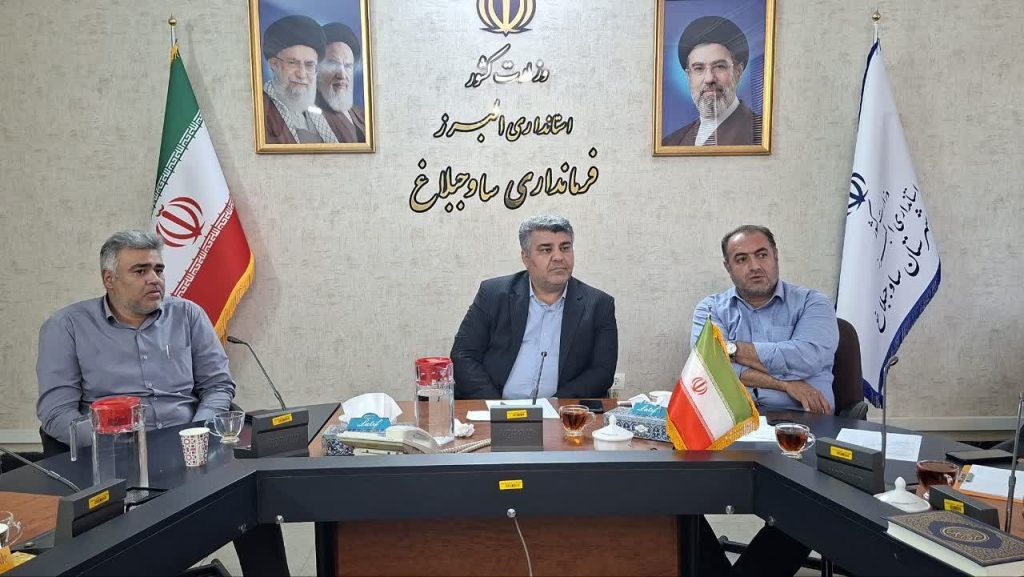 پروژه ۱۰۰ میلیارد تومانی پوشش نهر بلوار خبرنگار هشتگرد کلید خورد