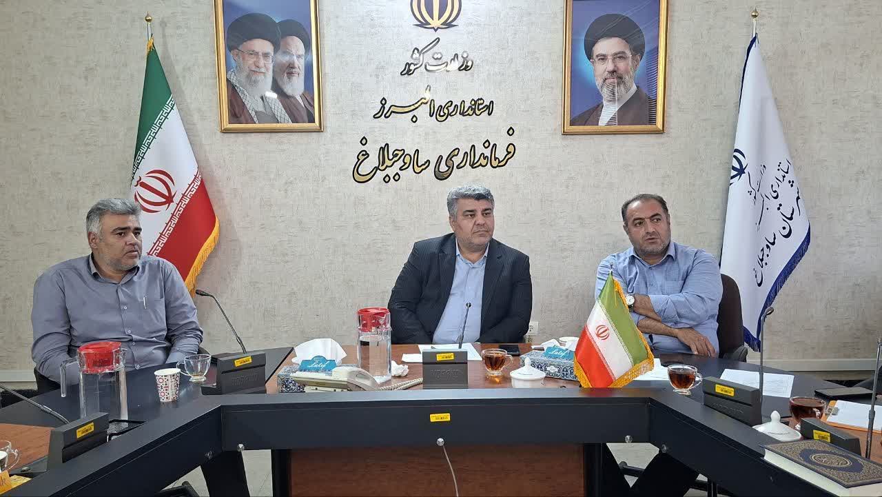پروژه ۱۰۰ میلیارد تومانی پوشش نهر بلوار خبرنگار هشتگرد کلید خورد